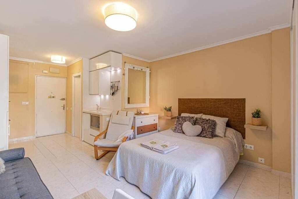797 Holiday Rentals - Equipado estudio cerca del Parque la Paloma Benalmádena Exterior foto