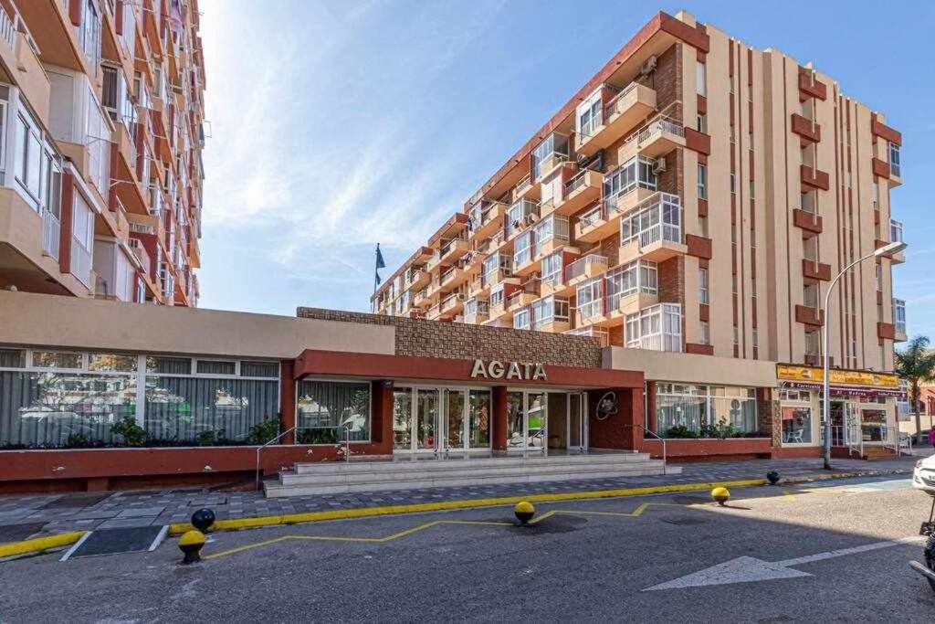 797 Holiday Rentals - Equipado estudio cerca del Parque la Paloma Benalmádena Exterior foto